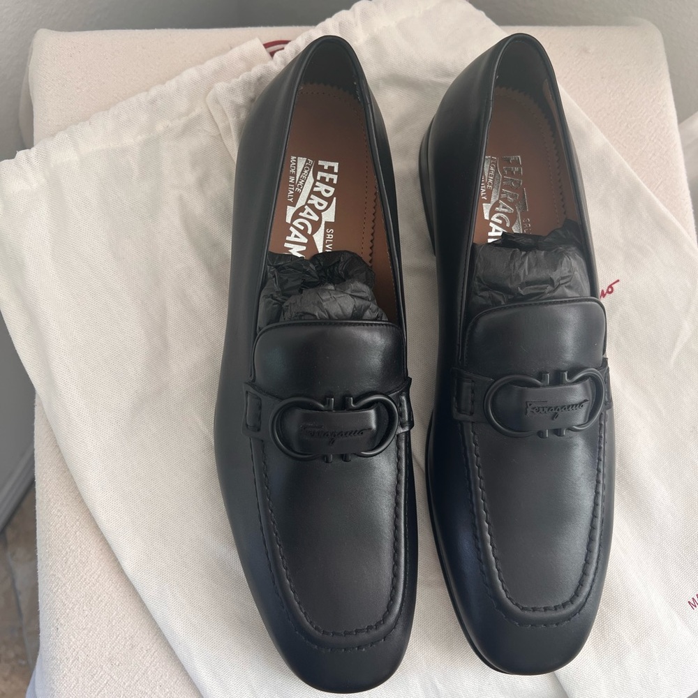 Salvatore Ferragamo Black Leather Bit-Detail Slip-On Loafers